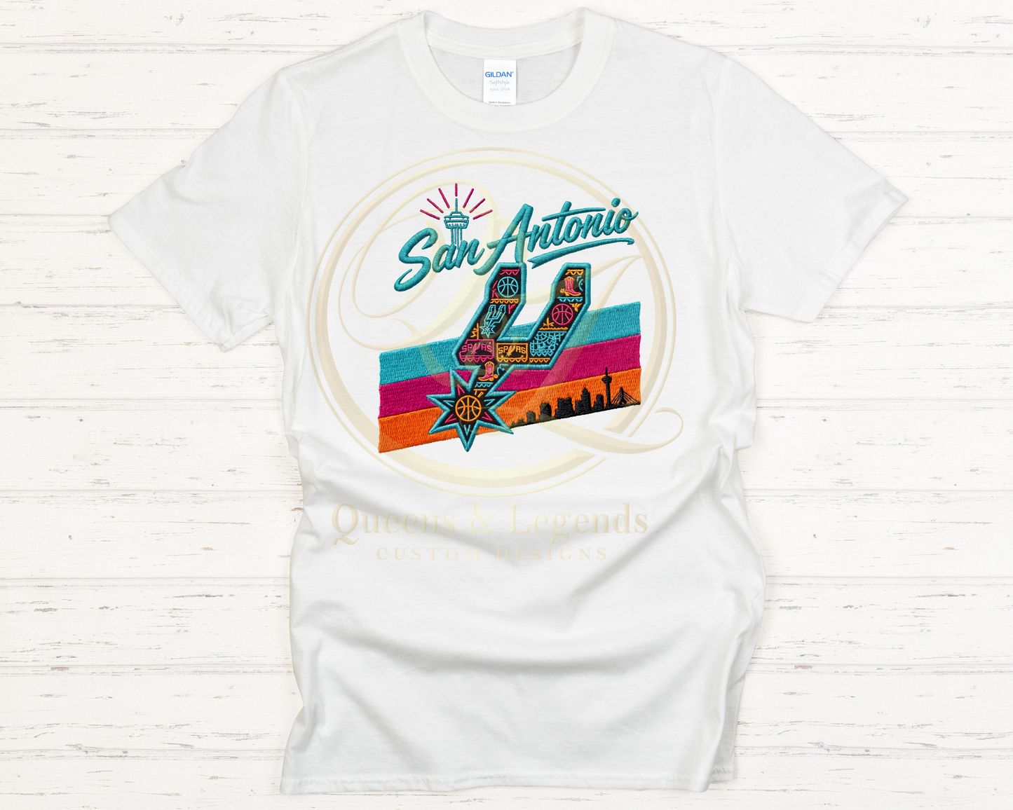 Spurs Embroidered Look T-Shirt